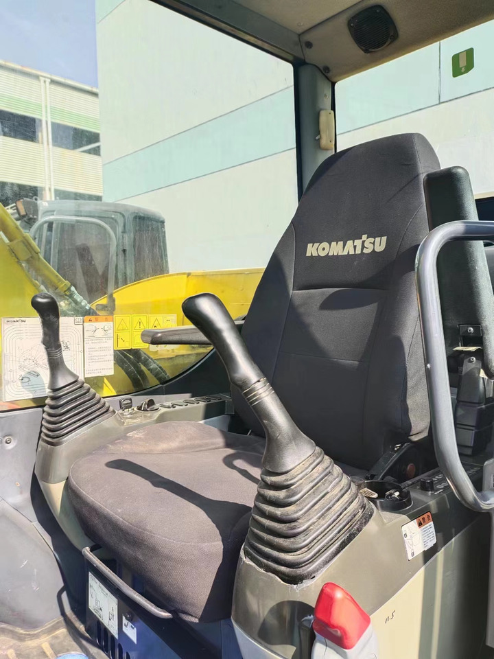 KOBELCO PC60 PC60-8 - Miniekskavaator: pilt 4 KOBELCO PC60 PC60-8 - Miniekskavaator: pilt 4