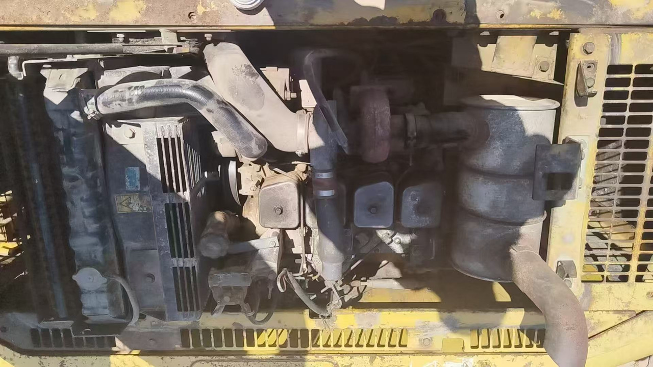 KOMATSU PC120-6 - Lintekskavaator: pilt 4 KOMATSU PC120-6 - Lintekskavaator: pilt 4