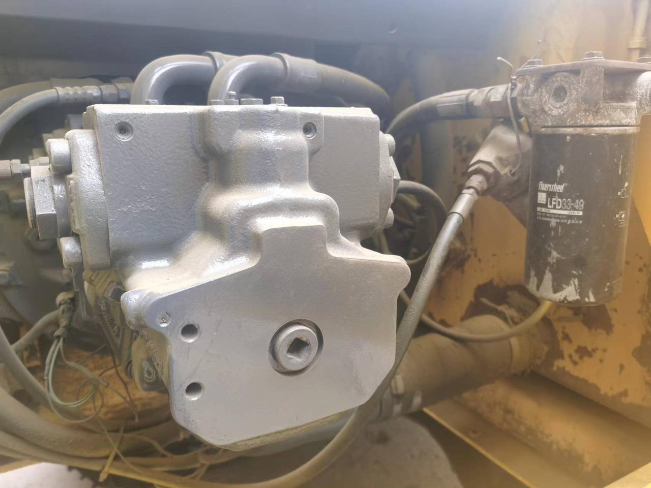 KOMATSU PC200-7 - Lintekskavaator: pilt 4 KOMATSU PC200-7 - Lintekskavaator: pilt 4