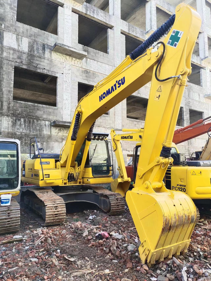 KOMATSU PC200-8 PC200-7 PC220-7 - Lintekskavaator: pilt 4 KOMATSU PC200-8 PC200-7 PC220-7 - Lintekskavaator: pilt 4