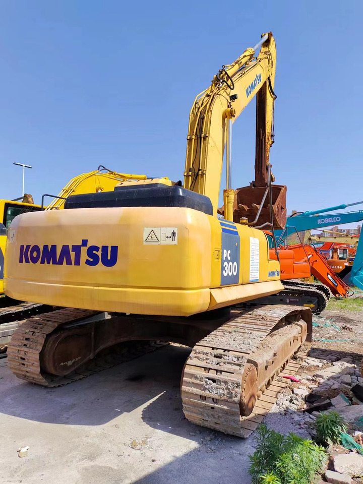 KOMATSU PC300-7 - Lintekskavaator: pilt 1 KOMATSU PC300-7 - Lintekskavaator: pilt 1