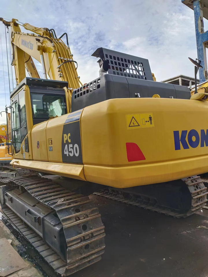 KOMATSU PC450-8 - Lintekskavaator: pilt 2 KOMATSU PC450-8 - Lintekskavaator: pilt 2