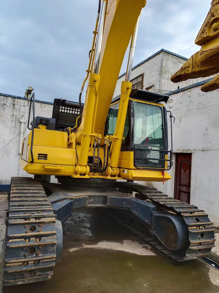 KOMATSU PC450-8 - Lintekskavaator: pilt 1 KOMATSU PC450-8 - Lintekskavaator: pilt 1