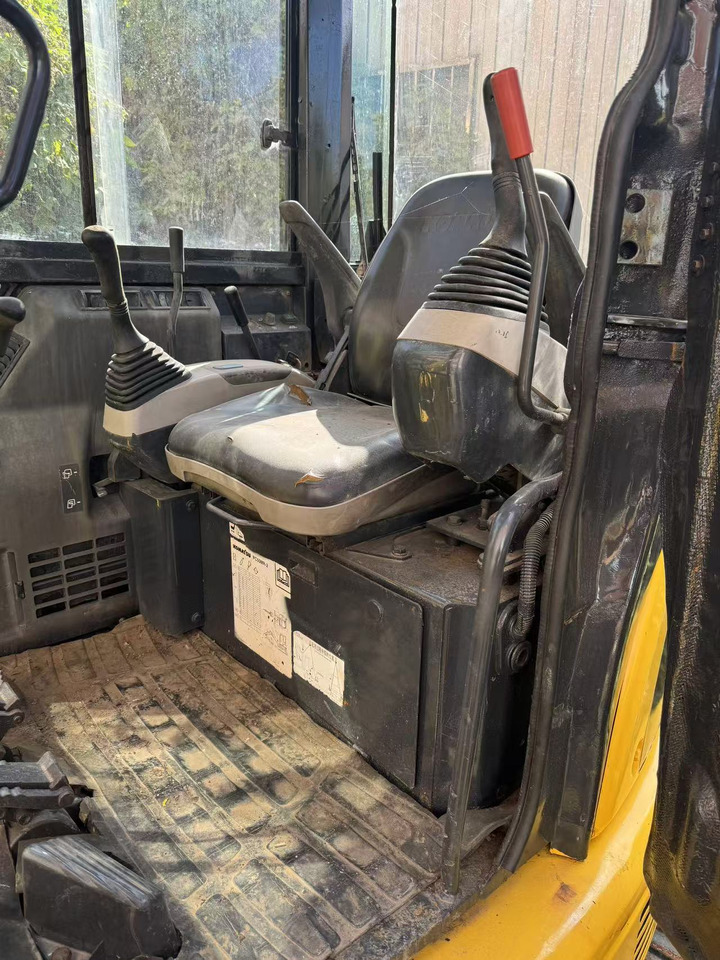 KOMATSU PC55MR - Miniekskavaator: pilt 4 KOMATSU PC55MR - Miniekskavaator: pilt 4