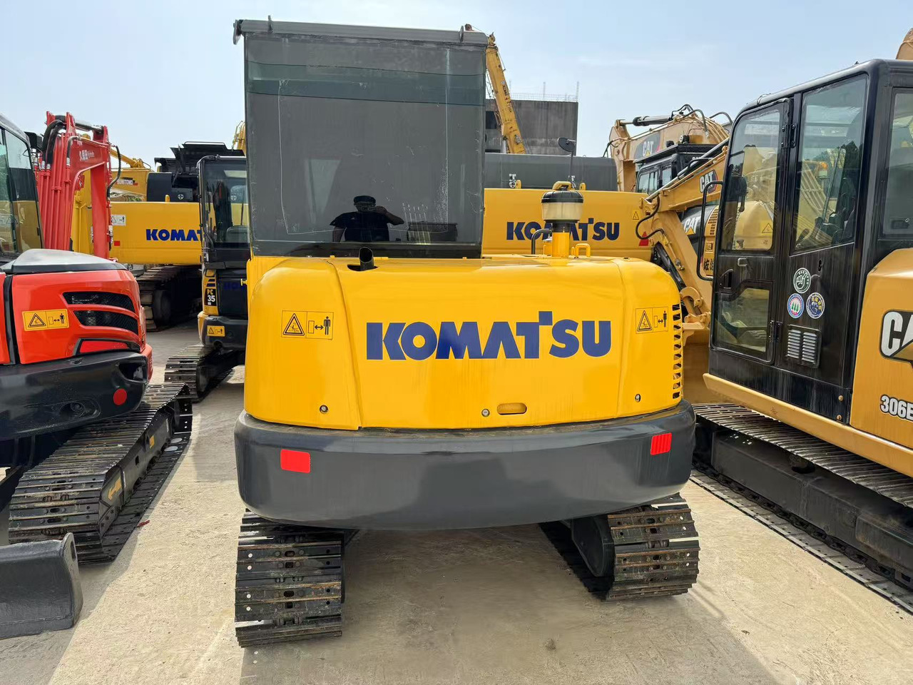 KOMATSU PC56 - Miniekskavaator: pilt 2 KOMATSU PC56 - Miniekskavaator: pilt 2