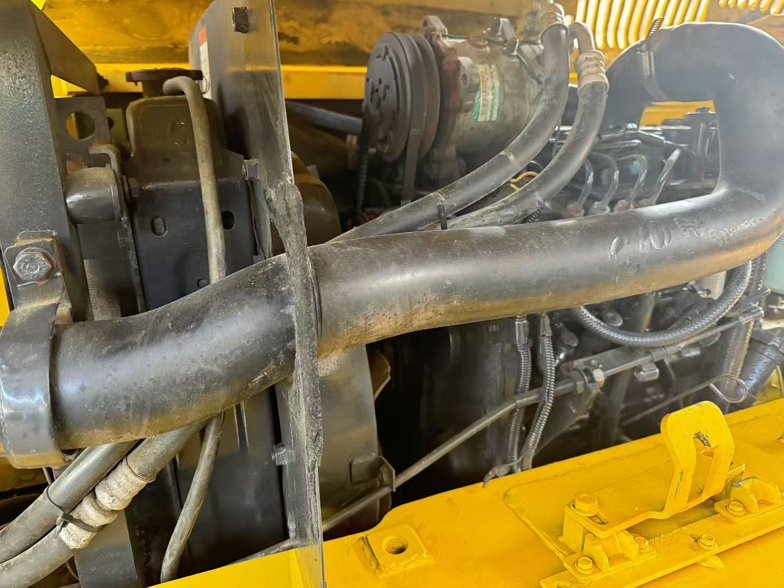 KOMATSU PC60-7 PC60 - Miniekskavaator: pilt 4 KOMATSU PC60-7 PC60 - Miniekskavaator: pilt 4