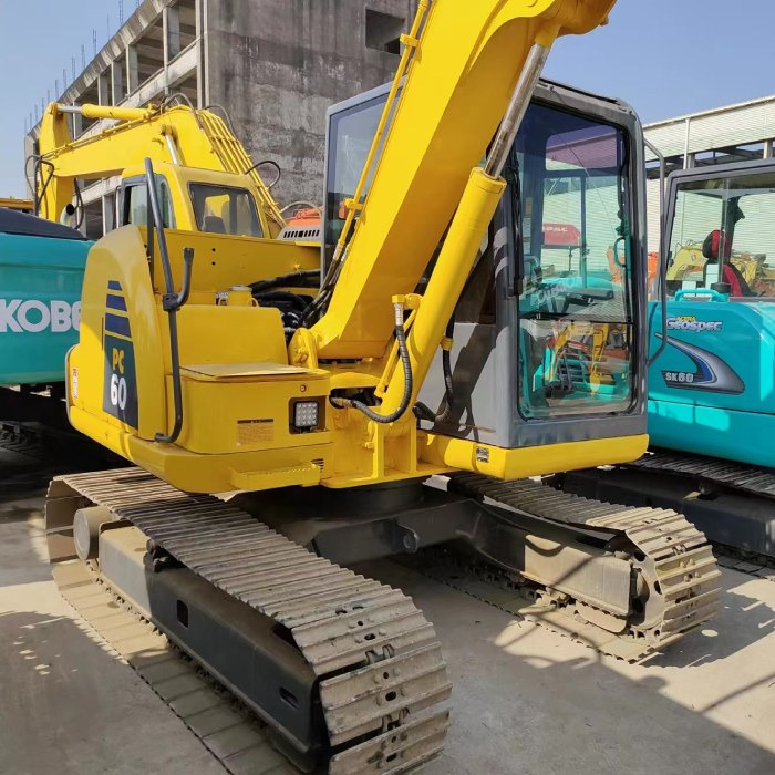 KOMATSU PC60-8 - Miniekskavaator: pilt 1 KOMATSU PC60-8 - Miniekskavaator: pilt 1