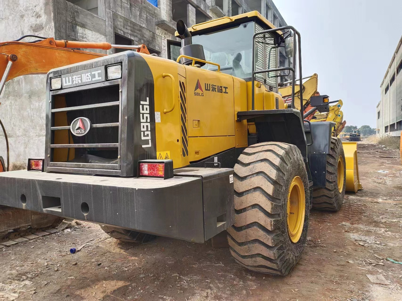 SDLG LG956L with CAT engine - Rataslaadur: pilt 3 SDLG LG956L with CAT engine - Rataslaadur: pilt 3