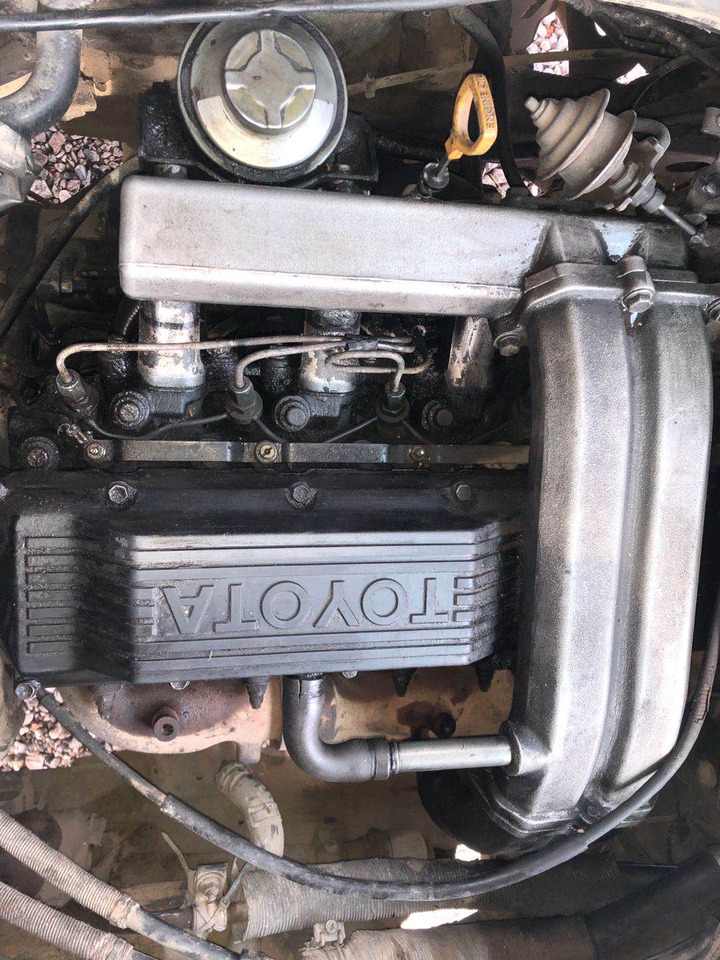 TOYOTA 1HZ DIESEL - Mootor - Maakonnaliini buss: pilt 3 TOYOTA 1HZ DIESEL - Mootor - Maakonnaliini buss: pilt 3