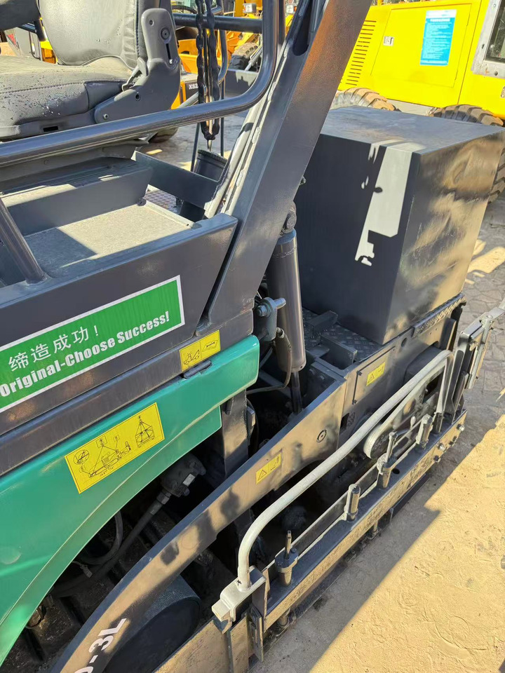 VOGELE 1800-3L - Asfaldilaotur: pilt 5 VOGELE 1800-3L - Asfaldilaotur: pilt 5