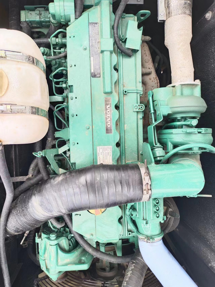 VOLVO EC240 - Lintekskavaator: pilt 5 VOLVO EC240 - Lintekskavaator: pilt 5