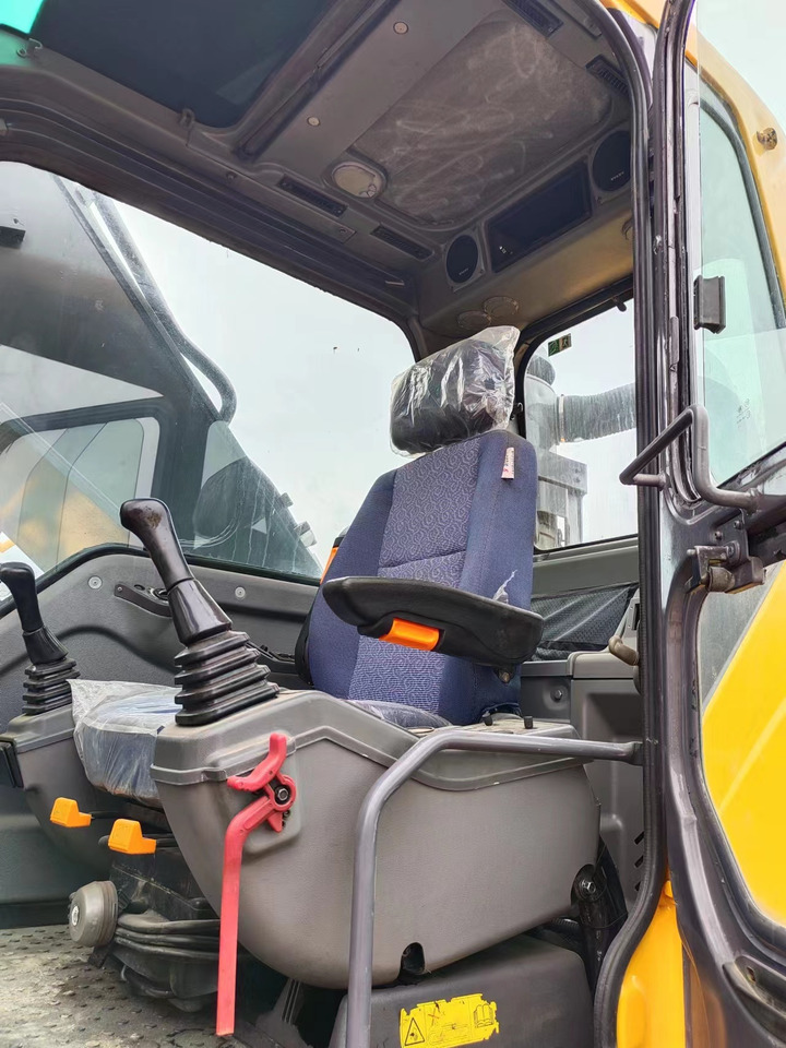 Lintekskavaator VOLVO EC360: pilt 8