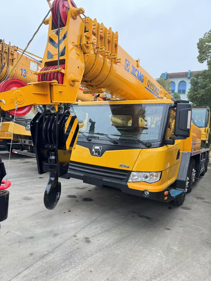 XCMG QY50KC QY50 CHINA TRUCK CRANE 50TONS - Autokraana: pilt 1 XCMG QY50KC QY50 CHINA TRUCK CRANE 50TONS - Autokraana: pilt 1