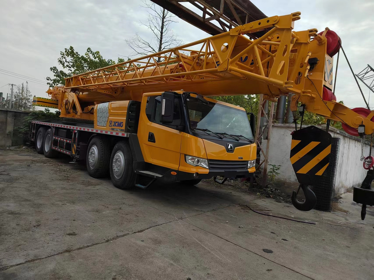 XCMG QY70K - Autokraana: pilt 2 XCMG QY70K - Autokraana: pilt 2