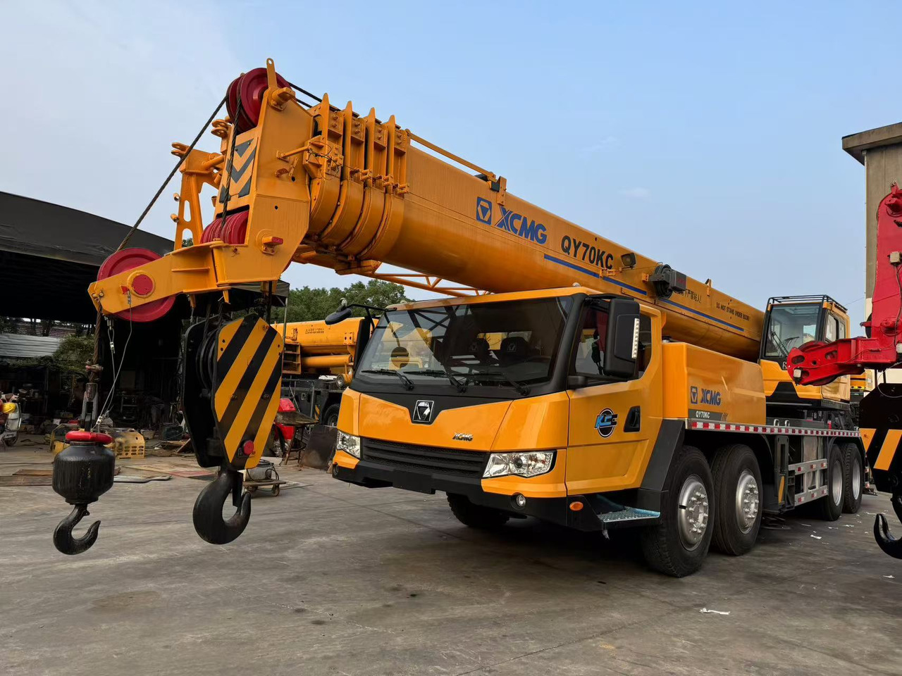 XCMG QY70K - Autokraana: pilt 1 XCMG QY70K - Autokraana: pilt 1