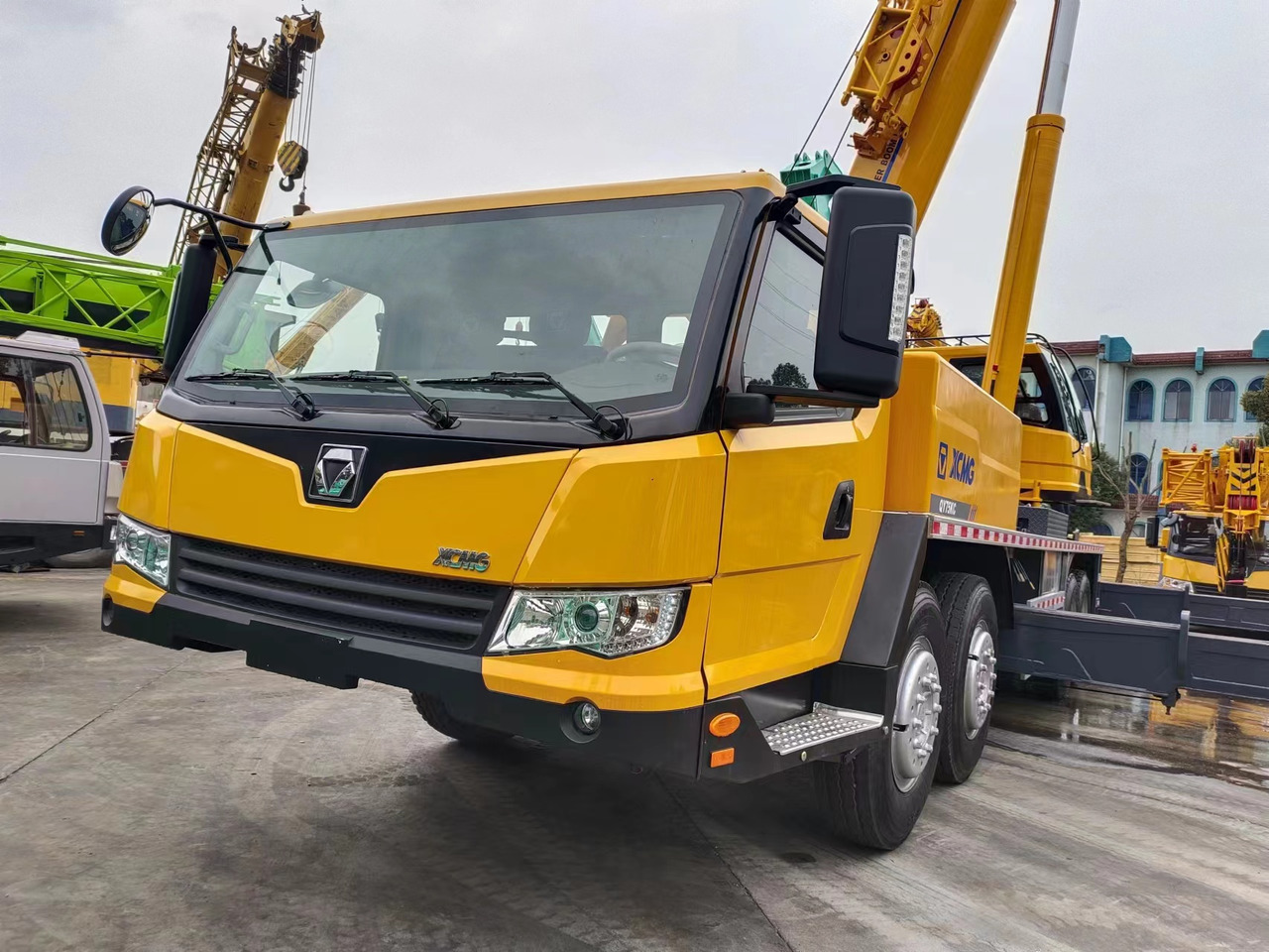 XCMG QY75KC QY75K truck crane 75tons - Autokraana: pilt 2 XCMG QY75KC QY75K truck crane 75tons - Autokraana: pilt 2
