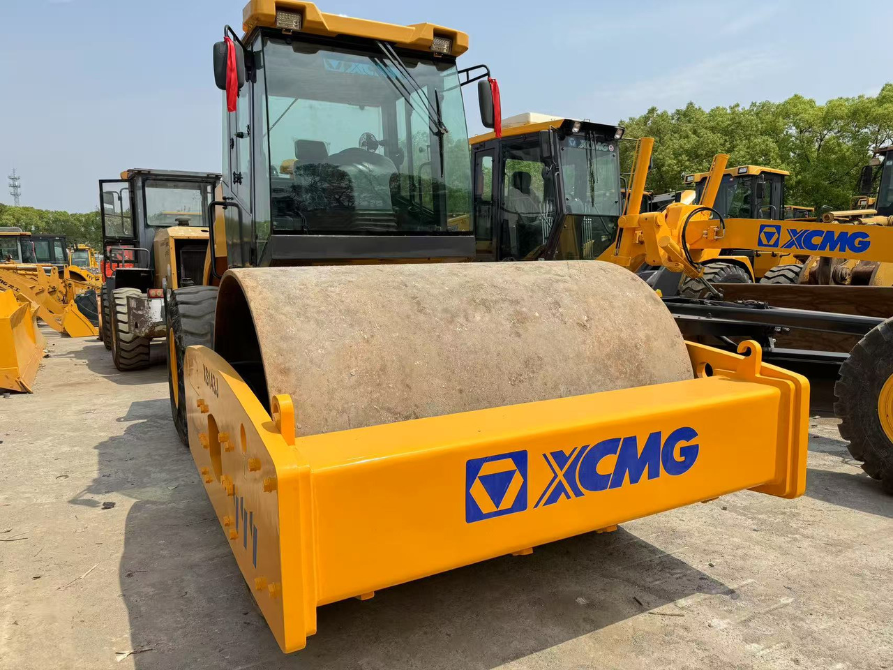 XCMG XS143J - Teerull: pilt 2 XCMG XS143J - Teerull: pilt 2
