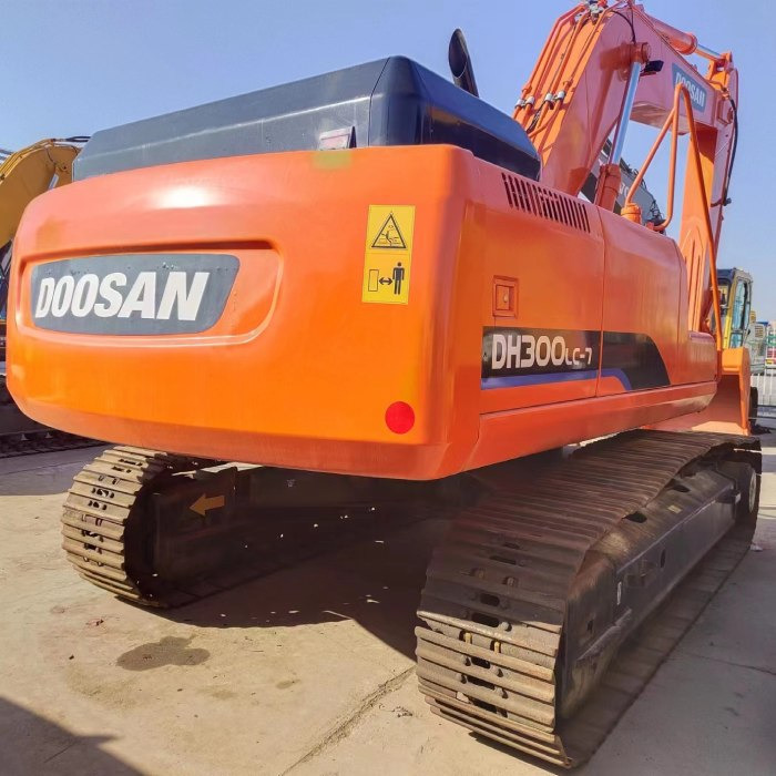 Doosan dh300lc-7 - Lintekskavaator: pilt 3 Doosan dh300lc-7 - Lintekskavaator: pilt 3