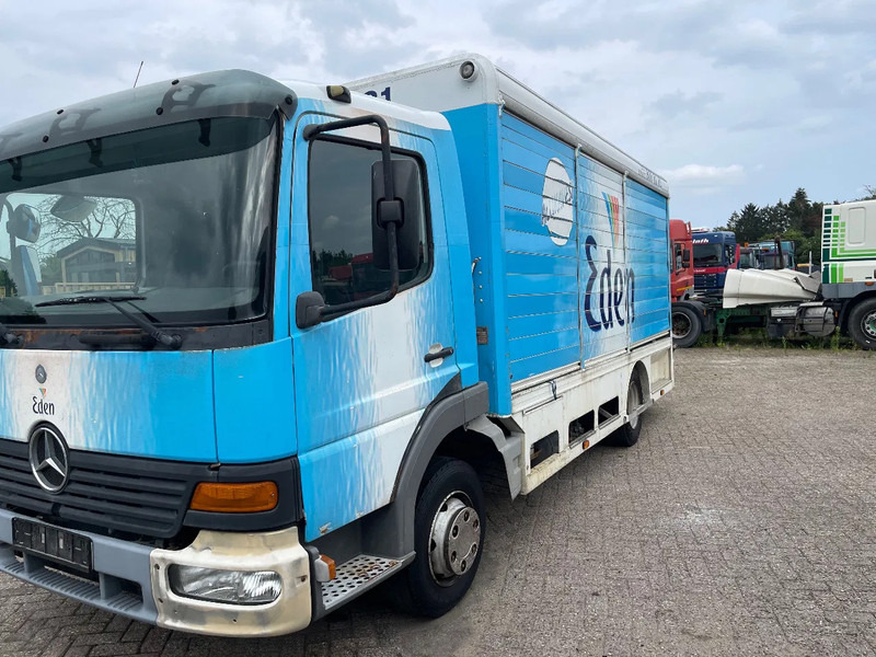 Mercedes-Benz Atego 1017 Box Truck - Kasti veoauto: pilt 3 Mercedes-Benz Atego 1017 Box Truck - Kasti veoauto: pilt 3