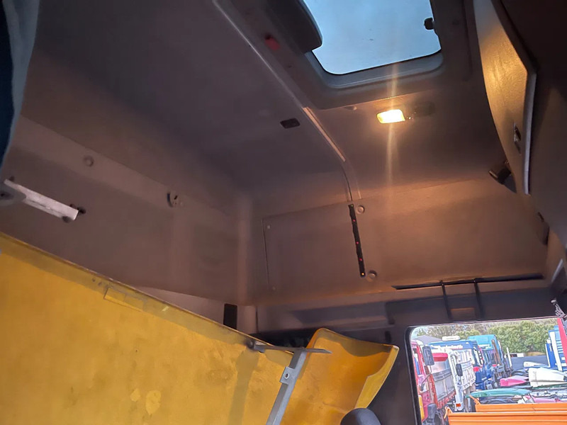 Sadulveok DAF CF 85.410 Tractor unit: pilt 16