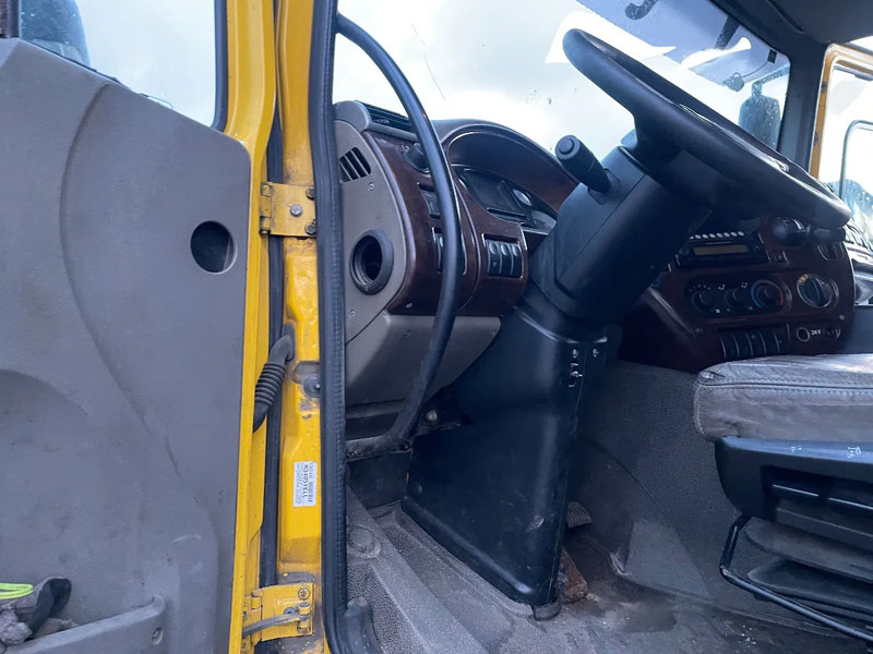 Sadulveok DAF CF 85.410 Tractor unit: pilt 8