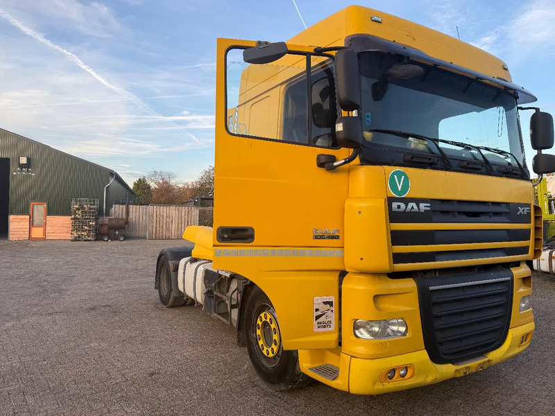 DAF XF 105.460 Tractor unit - Sadulveok: pilt 1 DAF XF 105.460 Tractor unit - Sadulveok: pilt 1