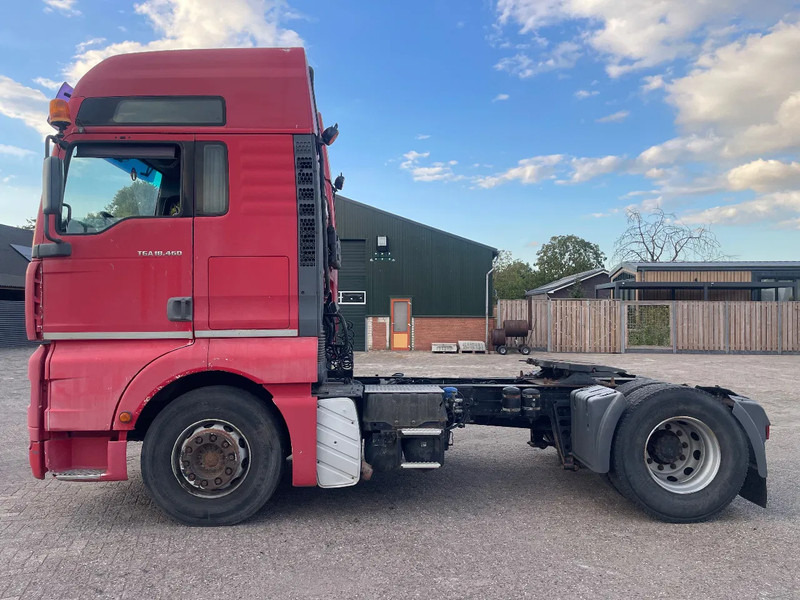 MAN TGA 18.460 Tractor unit manual pump - Sadulveok: pilt 4 MAN TGA 18.460 Tractor unit manual pump - Sadulveok: pilt 4