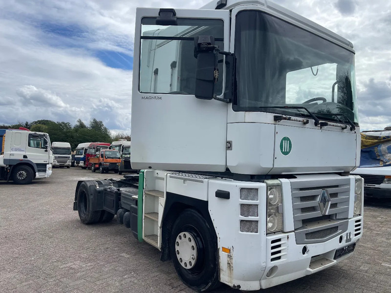 Renault Magnum 440 Tractor unit - Sadulveok: pilt 1 Renault Magnum 440 Tractor unit - Sadulveok: pilt 1