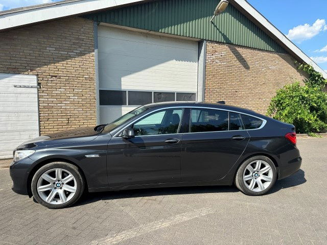 BMW 5-serie GT 535GT - Sedaan: pilt 1 BMW 5-serie GT 535GT - Sedaan: pilt 1