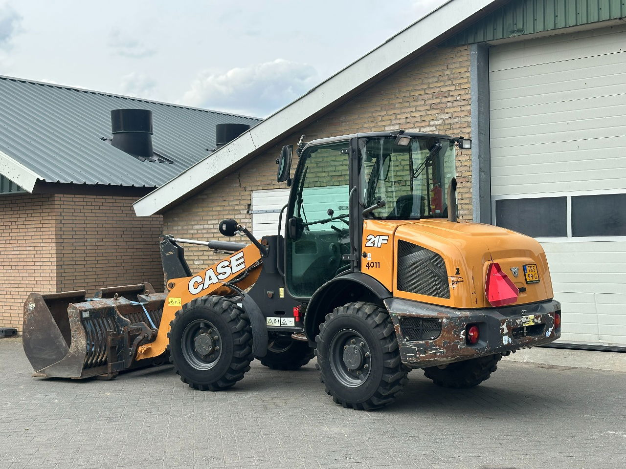 Case 21F - Rataslaadur: pilt 2 Case 21F - Rataslaadur: pilt 2