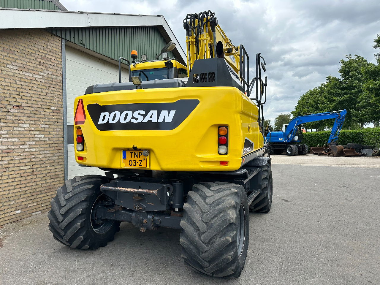Doosan DX140W-5 - Ratastel ekskavaator: pilt 5 Doosan DX140W-5 - Ratastel ekskavaator: pilt 5