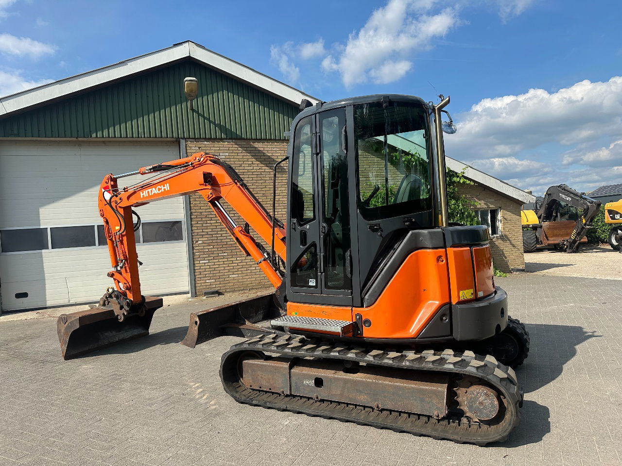 Hitachi ZX50U-2 CLR - Miniekskavaator: pilt 3 Hitachi ZX50U-2 CLR - Miniekskavaator: pilt 3