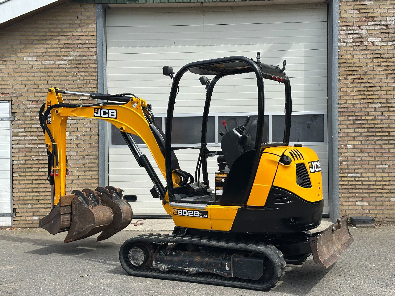 JCB 8026 - Miniekskavaator: pilt 3 JCB 8026 - Miniekskavaator: pilt 3