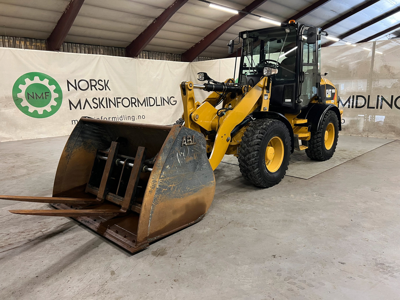 Cat 908M - Rataslaadur: pilt 3 Cat 908M - Rataslaadur: pilt 3