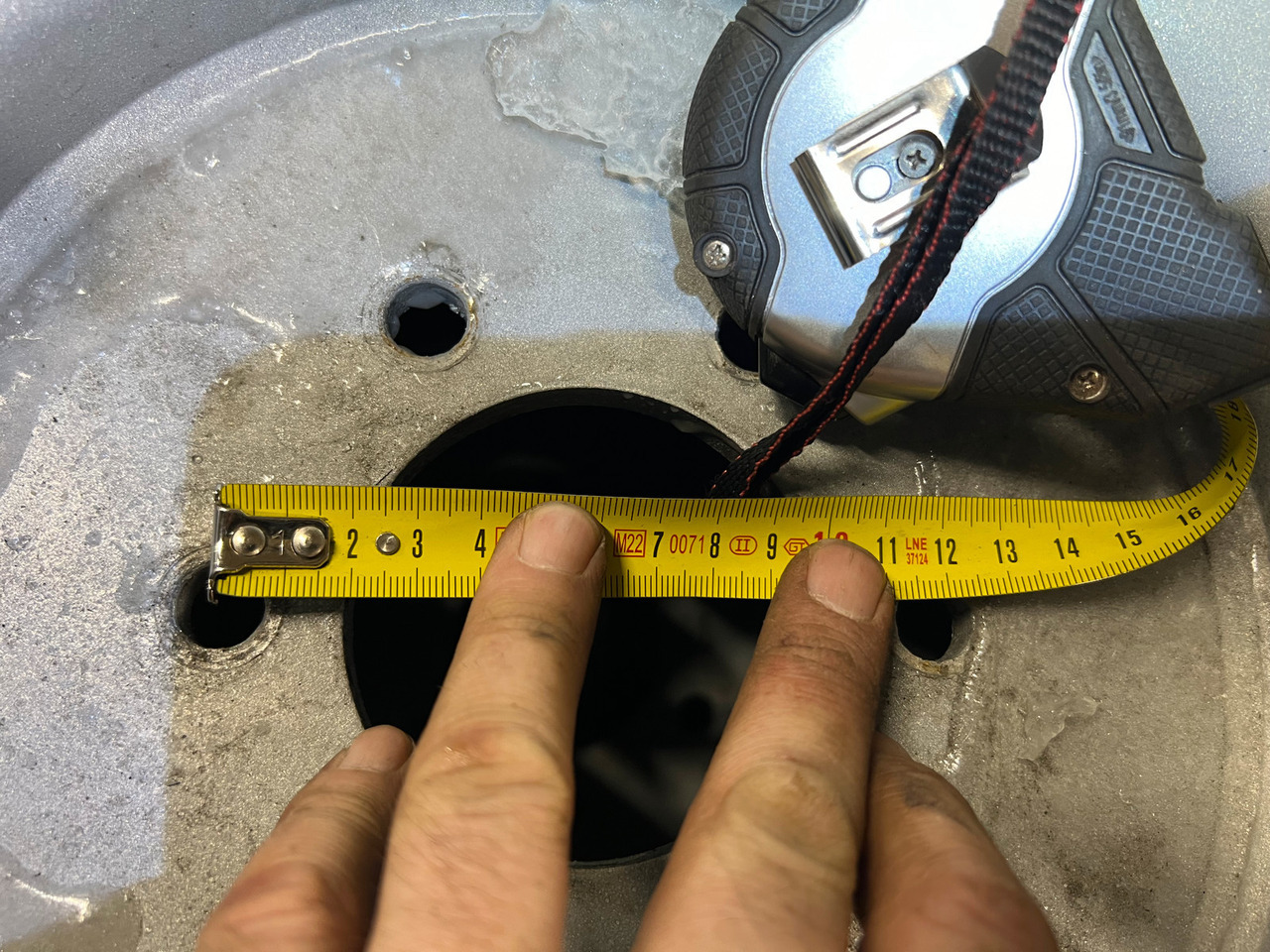 Dekk passer Massey Ferguson 1525 - Komplektne ratas - Traktor: pilt 5 Dekk passer Massey Ferguson 1525 - Komplektne ratas - Traktor: pilt 5