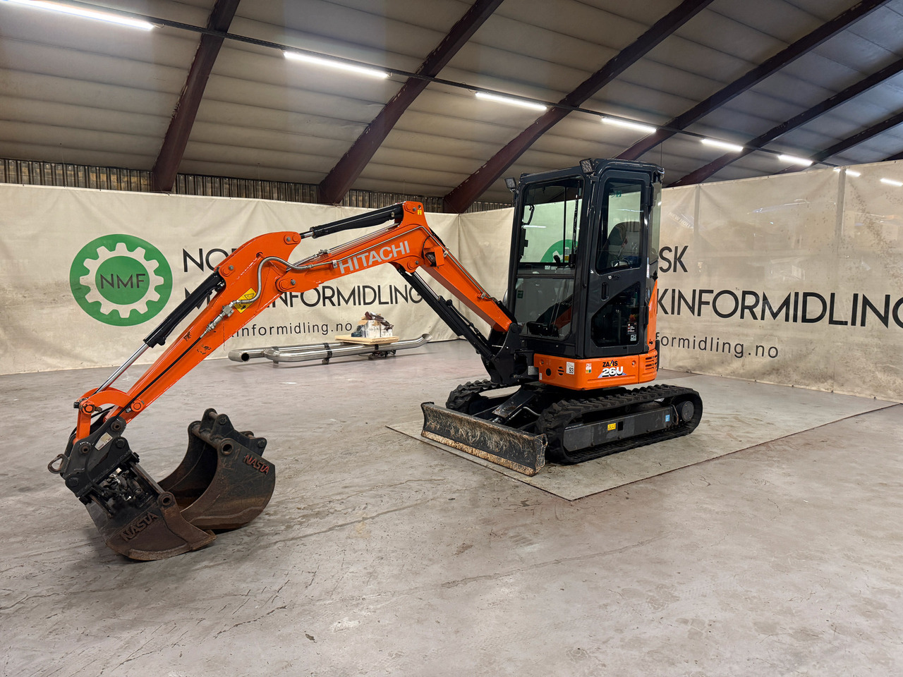 Hitachi ZX26U-6 - Miniekskavaator: pilt 1 Hitachi ZX26U-6 - Miniekskavaator: pilt 1