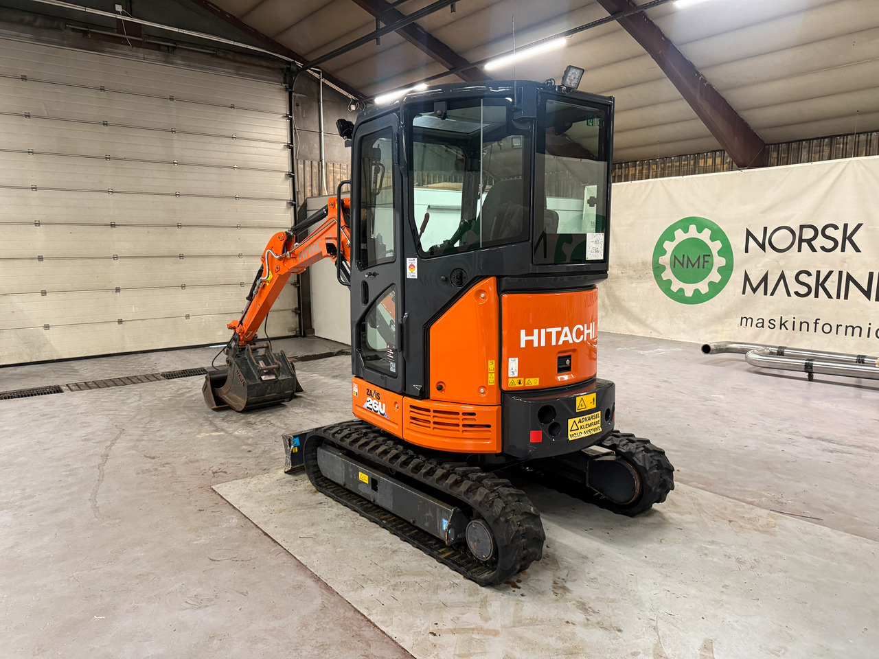 Hitachi ZX26U-6 - Miniekskavaator: pilt 3 Hitachi ZX26U-6 - Miniekskavaator: pilt 3