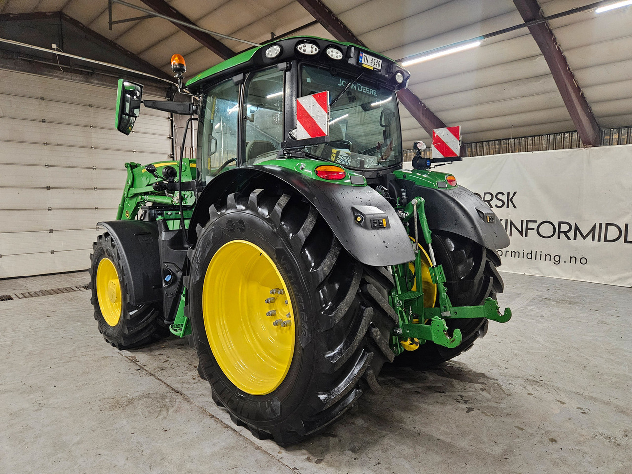 John Deere 6R185 Ultimate #Godt utstyrt og veldig flott traktor - Traktor: pilt 4 John Deere 6R185 Ultimate #Godt utstyrt og veldig flott traktor - Traktor: pilt 4