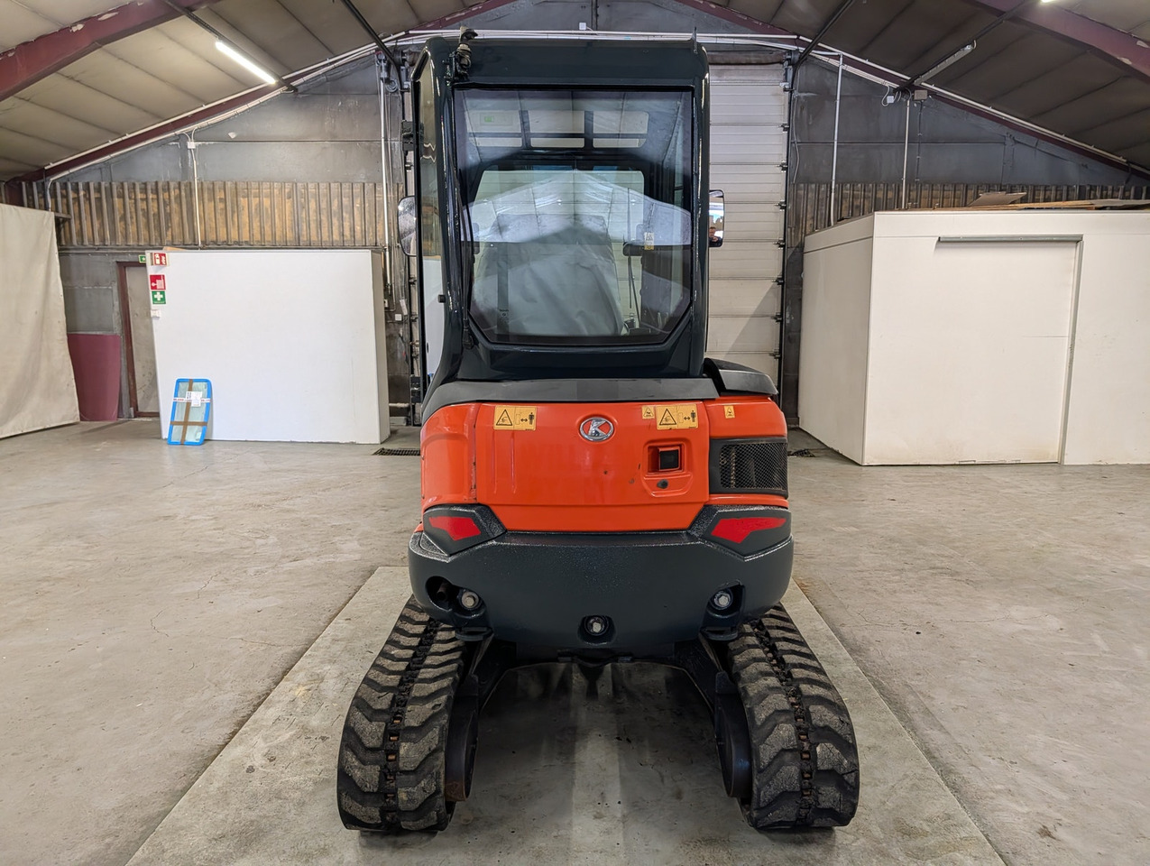 Kubota U27-4 - Miniekskavaator: pilt 3 Kubota U27-4 - Miniekskavaator: pilt 3