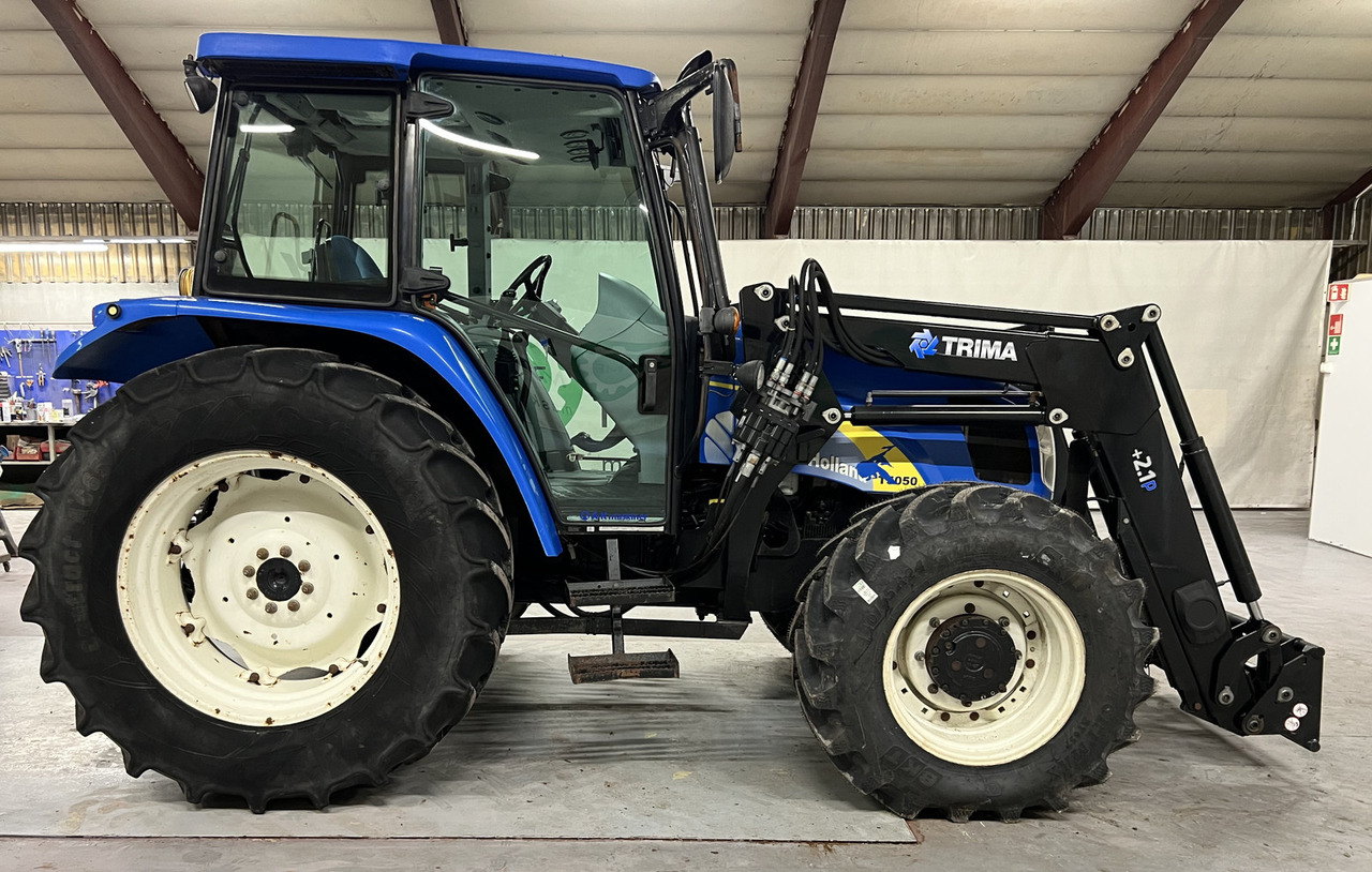 New Holland T 5050 #KUN 3844 Timer# - Traktor: pilt 5 New Holland T 5050 #KUN 3844 Timer# - Traktor: pilt 5