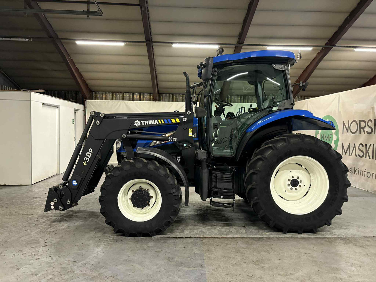 New Holland TS110A - Traktor: pilt 2 New Holland TS110A - Traktor: pilt 2
