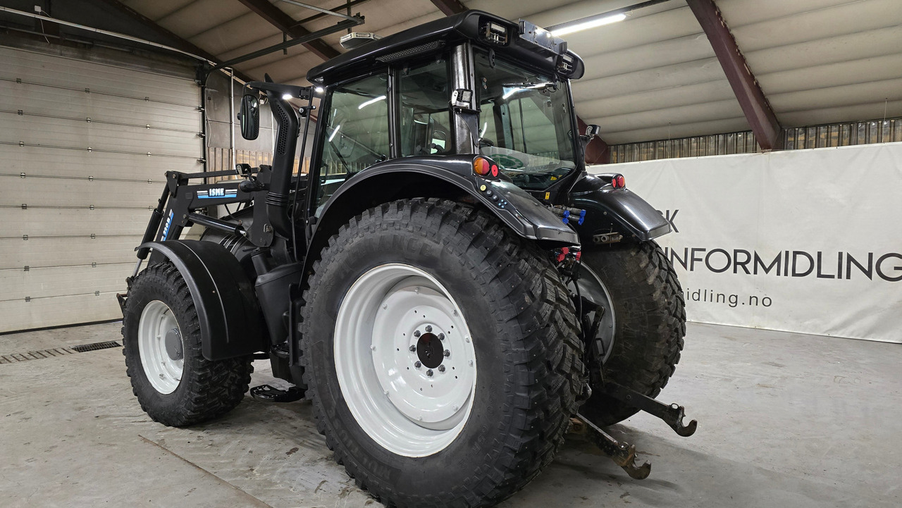 Valtra T182 - Traktor: pilt 3 Valtra T182 - Traktor: pilt 3