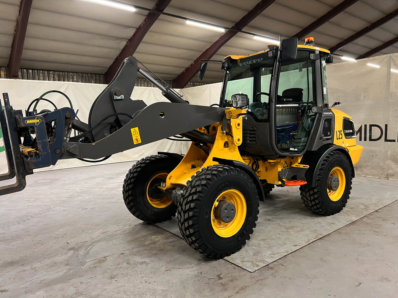 Volvo JL25H - Rataslaadur: pilt 3 Volvo JL25H - Rataslaadur: pilt 3