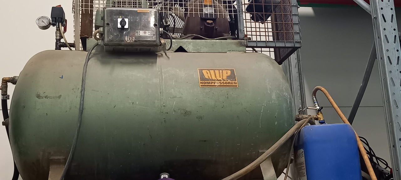 Compressor Alup HL 525Z242 - Garaažiseadmed: pilt 1 Compressor Alup HL 525Z242 - Garaažiseadmed: pilt 1