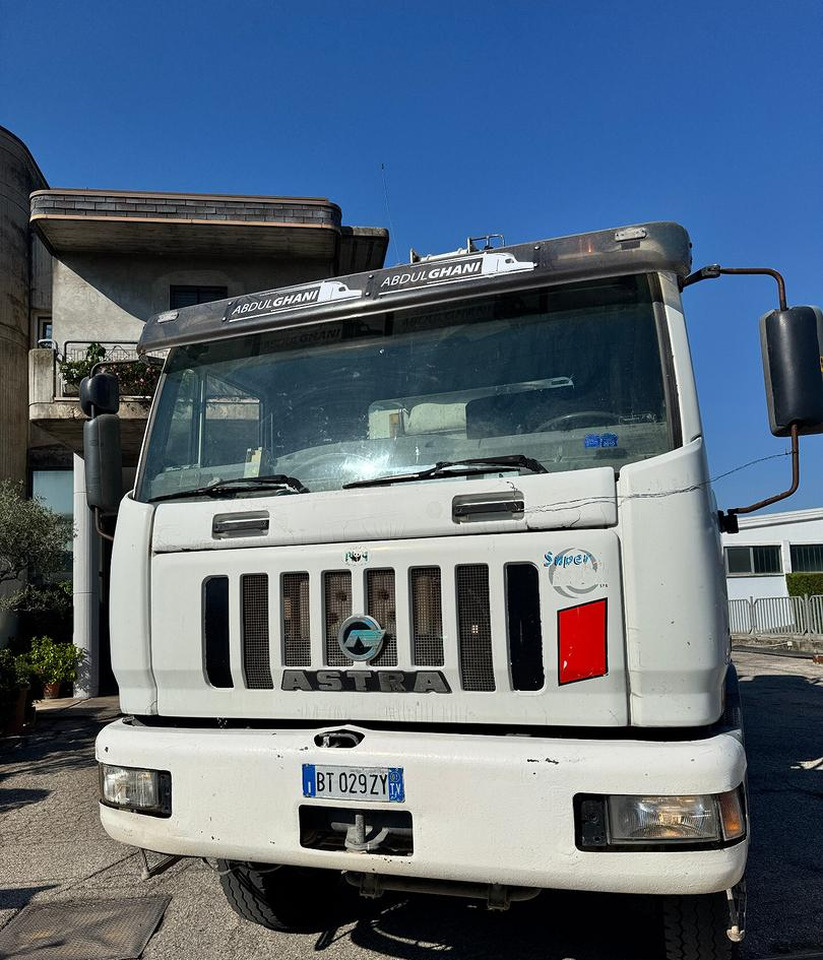 Betonpompa CIFA ASTRA HD84.38 - 2003 - Pumi: pilt 2 Betonpompa CIFA ASTRA HD84.38 - 2003 - Pumi: pilt 2