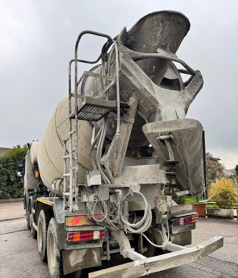 Autobetoniera Armec PHY120 su telaio Mercedes-Benz - Muu seadmestik: pilt 5 Autobetoniera Armec PHY120 su telaio Mercedes-Benz - Muu seadmestik: pilt 5