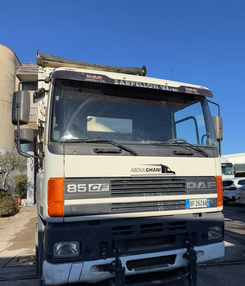 Ribaltabile daf 85cf 430 / anno 1999 - Muu seadmestik: pilt 4 Ribaltabile daf 85cf 430 / anno 1999 - Muu seadmestik: pilt 4
