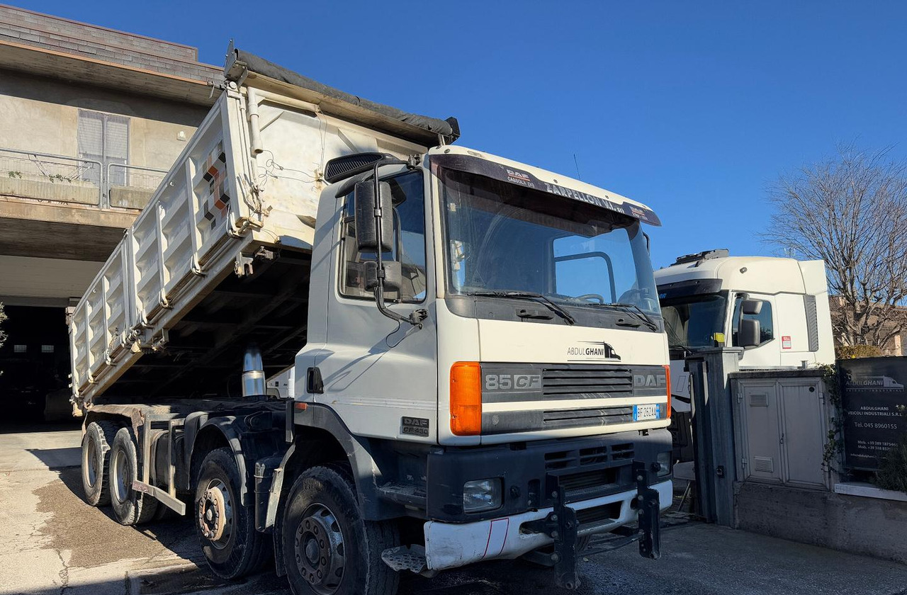 Ribaltabile daf 85cf 430 / anno 1999 - Muu seadmestik: pilt 2 Ribaltabile daf 85cf 430 / anno 1999 - Muu seadmestik: pilt 2