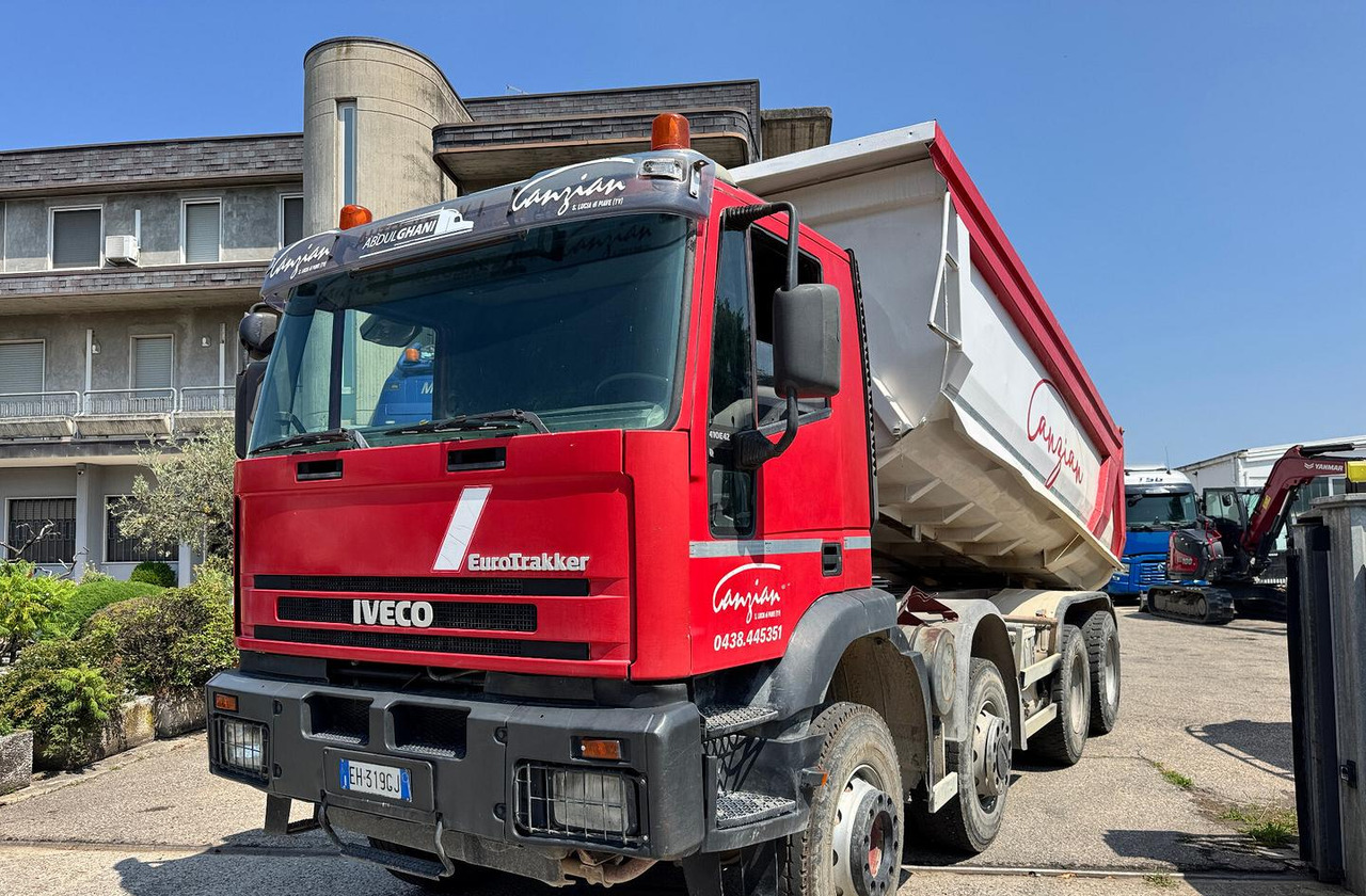 RIBALTABILE IVECO MAGIRUS 410E42 - 8X4 - Kallurauto: pilt 5 RIBALTABILE IVECO MAGIRUS 410E42 - 8X4 - Kallurauto: pilt 5