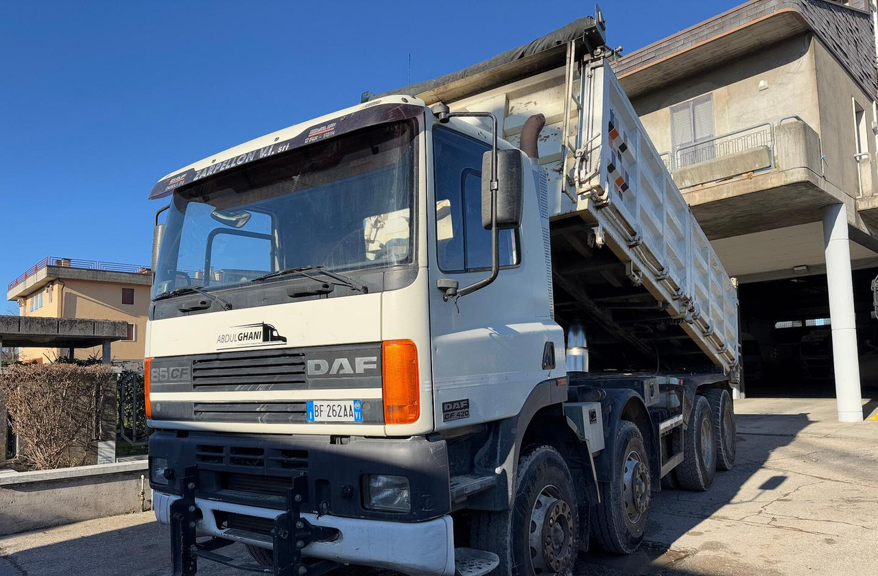 Ribaltabile daf 85cf 430 / anno 1999 - Kallurauto: pilt 1 Ribaltabile daf 85cf 430 / anno 1999 - Kallurauto: pilt 1